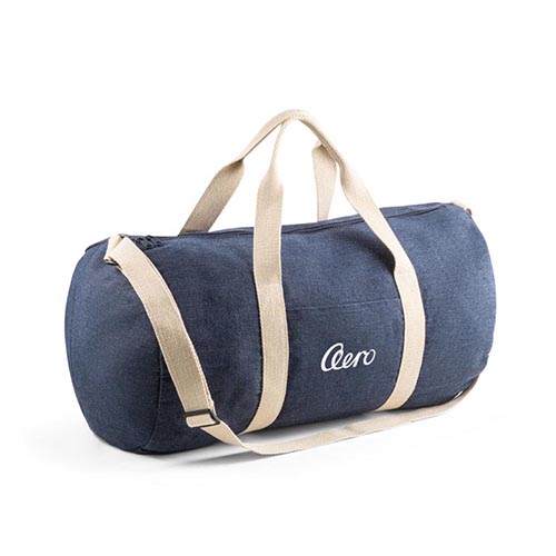 Sportovní taška z recyklovaného denimu